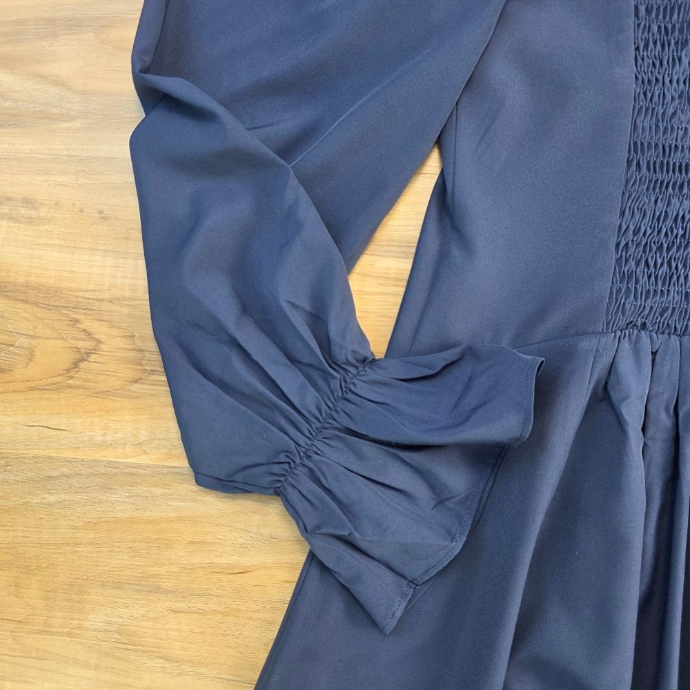 ☔️🩵⏭️NWT Blue Sweetheart Neck Long Sleeve Dress Medium - Picture 10 of 16